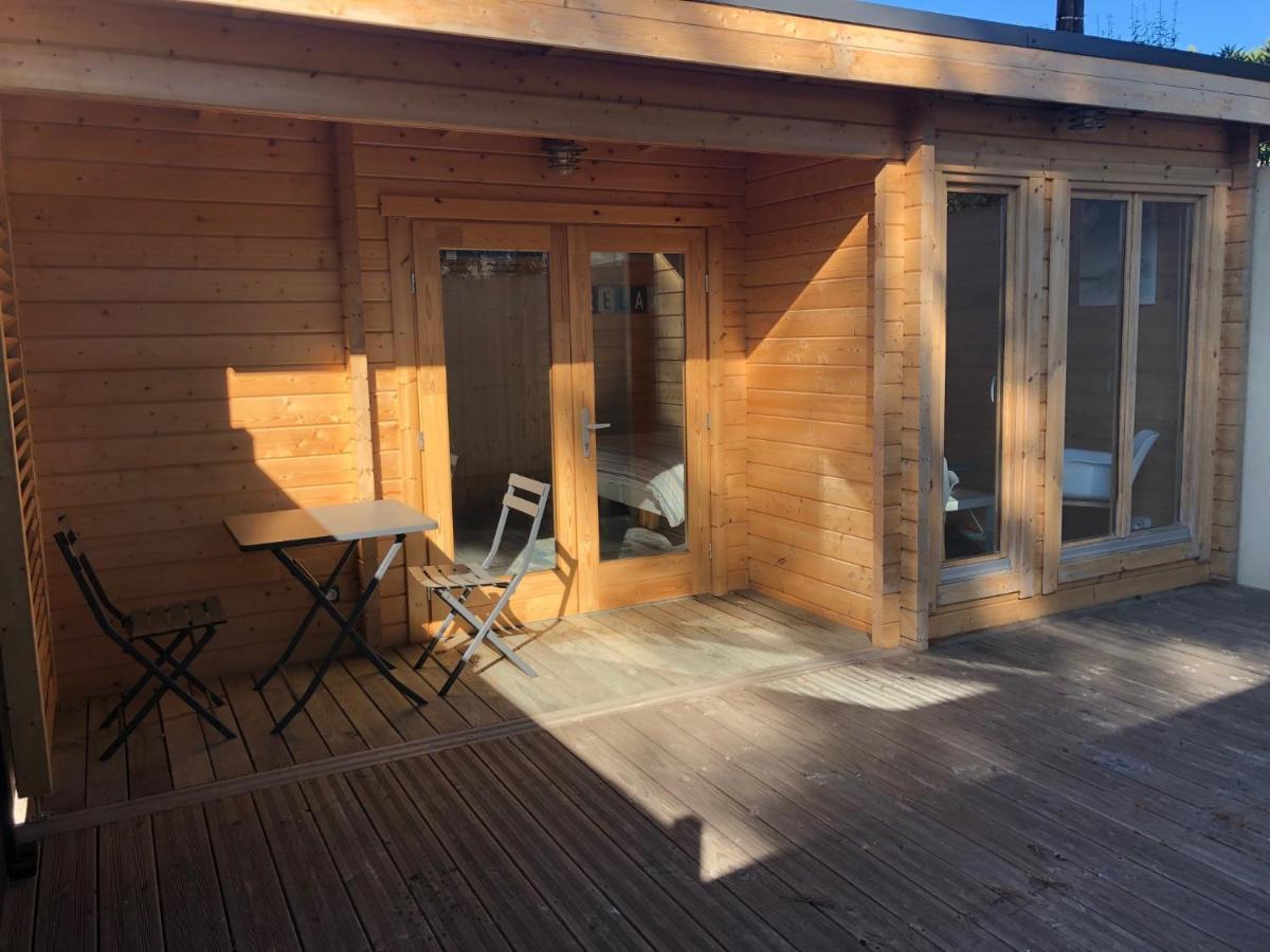 Chalet De La Source Rognac Exterior photo